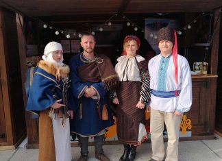 Колишня тернополянка вперше переклала український вертеп на іспанську