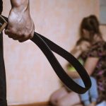 Тернополян попереджають, що дітей бити не варто