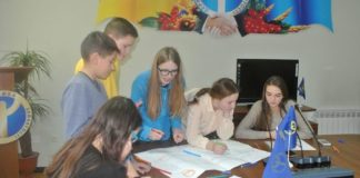 Тернопільська школярка, яка заробляє гроші з 3-го класу, розповіла про професії майбутнього