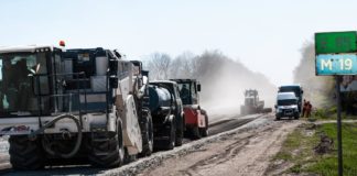Тернопільські дорожники працюють попри заблоковані рахунки