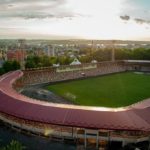 Тернополяни хочуть лікуватися прямо на стадіоні