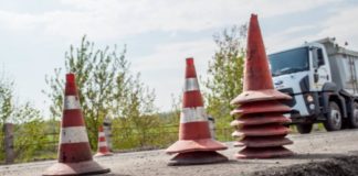 Дорожники Тернопільщини продовжують поточні ремонти
