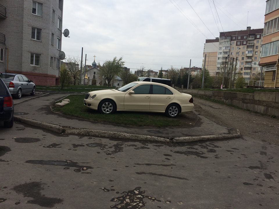 19554943_480516128951217_1806211044395567484_n