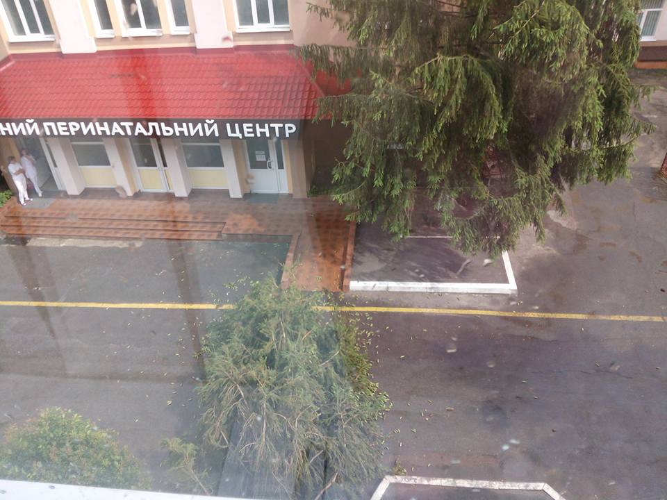 пол