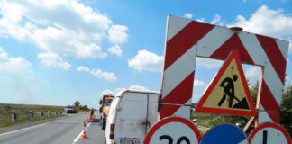 Ремонтні роботи на дорогах Тернопільщини не припинялись і у вихідні