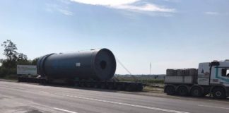 Тернопільські шляховики змушені усувати пошкодження дорожнього покриття спричинені рухом перевантажених фур