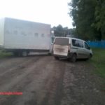 Люди протестують проти безгосподарності господарника з Тернопільщини