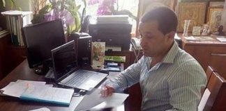 У Тернополі чиновник вимагав хабар, щоб купити ліки хворим батькам