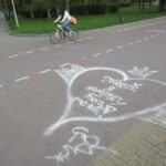 На набережній Тернопільського ставу написи витирають вибірково (фото)