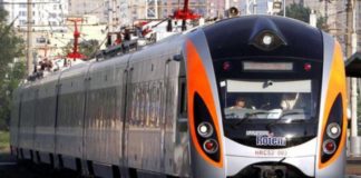 Під час свят тернополян у столицю повезе додатковий поїзд