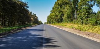 Тернополяни скаржаться, що живим дуже важко добиратися до померлих