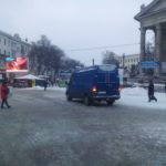 У Тернополі водії таки знайшли, де найкраще почистили дорогу (фото)