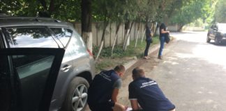 На Тернопільщині навіть щоб працювати фельдшером потрібно заплатити дуже великі гроші