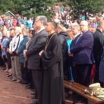 Чому президент дорогою до Зарваниці не робив селфі і був без дощовика