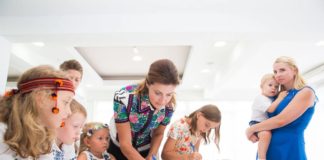 Бійці Тернопільщини під час реабілітації у Хорватії, зустрілися з Мариною Порошенко, яка презентувала «Книгу Миру»