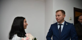 На Тернопільщині за сприяння держави ще одна дитина-сирота отримала житло (фото)