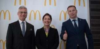 Посол США в Україні Марі Йованович: Відкриття МакДональдз у Тернополі – це довіра до міста та інвестиції в економіку (фото)