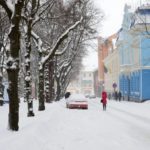 Дороги Тернопільщини засипає снігом