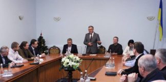 Гриценко розповів, як вдвічі зменшити вартість ліків