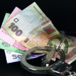Щоб виїхати за кордон, тернополяни віддають чималі гроші… шахраям