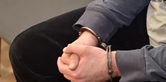 42-річний тернополянин замість модного одягу може приміряти тюремну робу