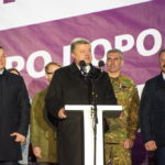 Тепла зустріч Президента з тернополянами на Театральній площі (фотофакт)