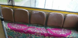 У Тернополі з’явився тролейбус з місцями для почесних гостей (фото)