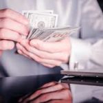 На Тернопільщині депутат сільської ради заплатить штраф за те, що купив квартиру