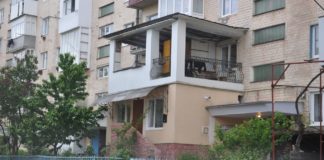 Як у райцентрі на Тернопільщині люди збільшують житлову площу (фото)