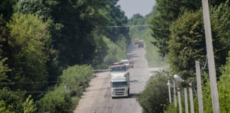 У мережі з’явилося відео, хто найбільше руйнує дороги на Тернопільщині