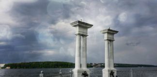 Тернопіль — важливе портове місто цього океану Галичини