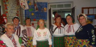 У селі на Тернопільщині люди співають пісні, які ще ніхто не чув