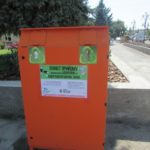 Біля міськради Чорткова є потойбічне життя хімічних пристроїв (фото)