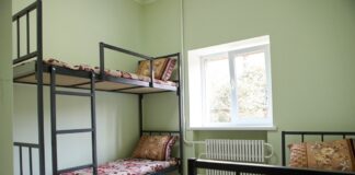 Як в Івано-Франківську піклуються про бездомних і людей, які постраждали від домашнього насильства