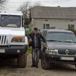 Житель Тернопільщини власноруч робить автомобілі