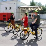 Тернополянка розповіла, як вона скористалась муніципальним велосипедом у Полтаві