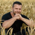 «Люблю людей, довіряю їм. Болісніше – не довіряти», – Володимир Рабінчук