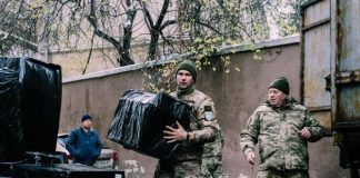 Сергій Надал: «Перші 1000 пар теплих берців передано тернопільським військовим. Відправимо ще 3000»