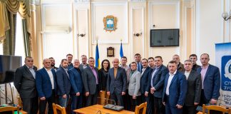 Асоціація міст України: Місцеве самоврядування вимагає термінової легалізації допомоги ЗСУ від українських громад