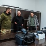Міська рада Тернополя закупила для фронту ще 290 ударних дронів, тепловізори,  радіостанції та інше обладнання