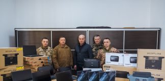 Нові багатоканальні швидкі зарядки «Bandera Power» для наших Захисників з Тернополя – Сергій Надал