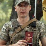 Воїн з Почаєва отримав нагороду «Хрест доблесті»