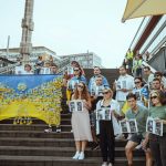Українки показують світу ангелів з мережива, щоб нагадати про загиблих дітей
