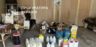 На Тернопільщині за допомогою клею підробляли агрохімію