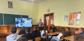 У 27 навчальних закладах Тернопільщини прокурори розповіли про шкоду наркотика «Кратом»