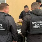 Колишнього правоохоронця підозрюють, що він намагався впливати на ТЦК за гроші