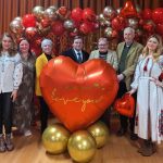 Енергетика українського весілля: як тернополяни організовують благодійність у Британії