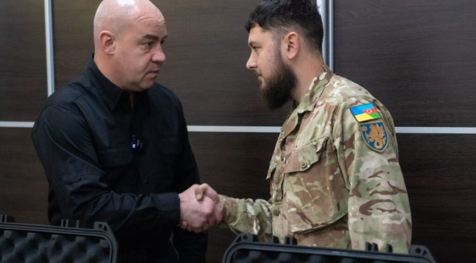 Виявилось, що мер Тернополя Надал щомісяця перераховує свою премію на рахунок ЗСУ