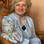 Письменниця Наталка Галицька відкупила батьківську садибу на Теребовлянщині через 15 років розлуки