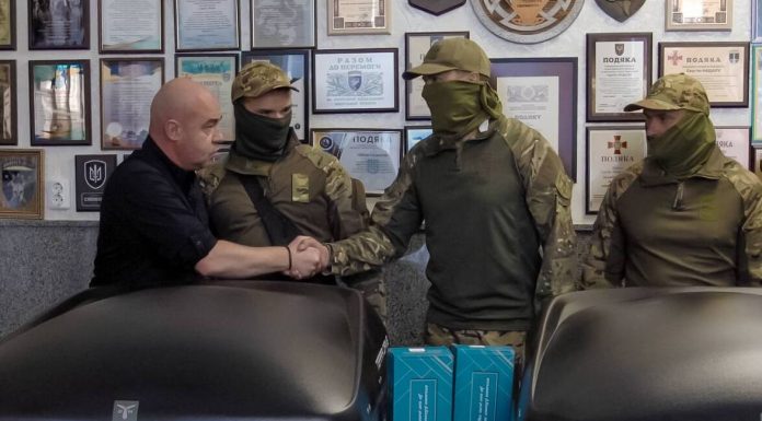 Тернопіль для ЗСУ: дві станції РЕБ для бійців поліції особливого призначення